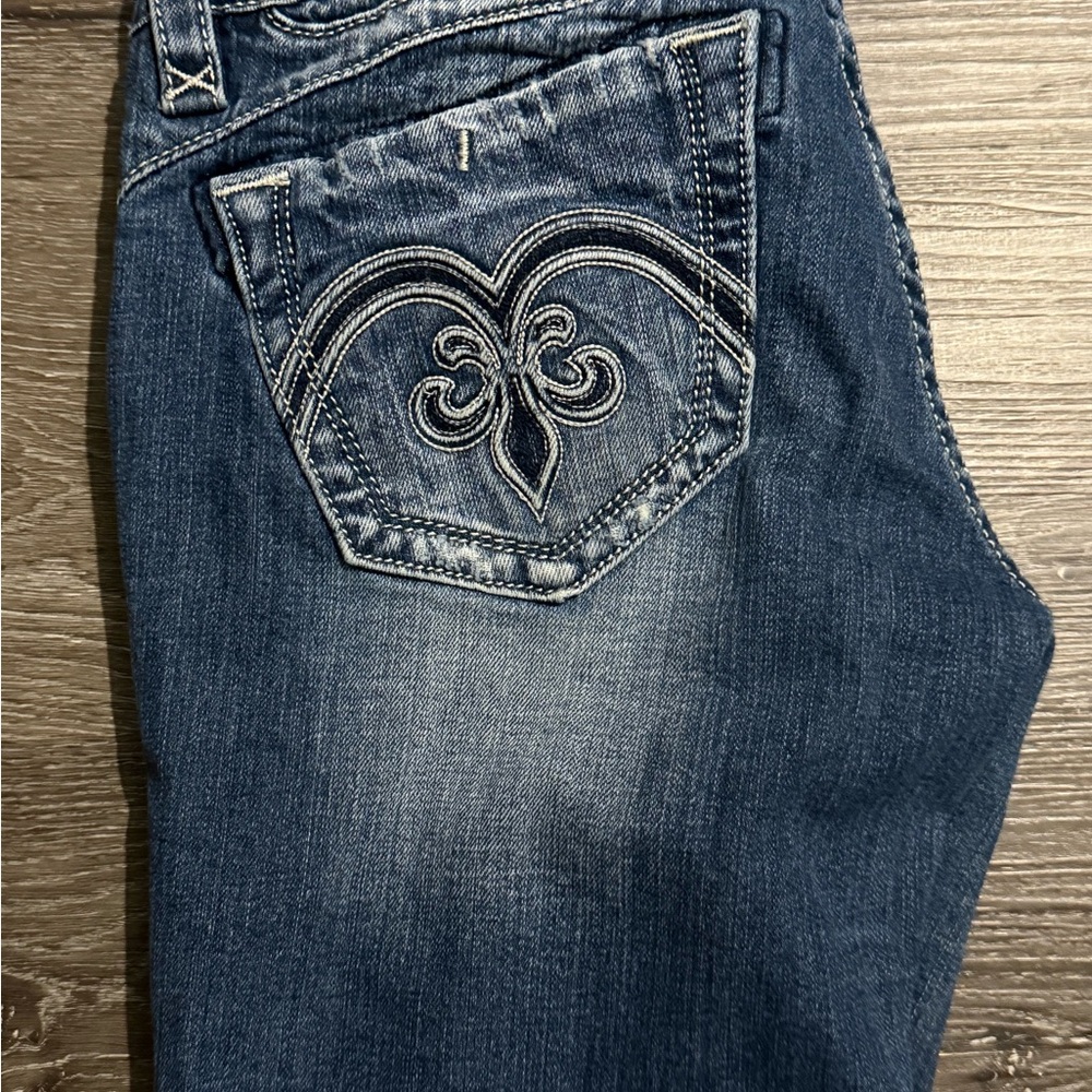 Capri Jeans - Picture 2 of 3